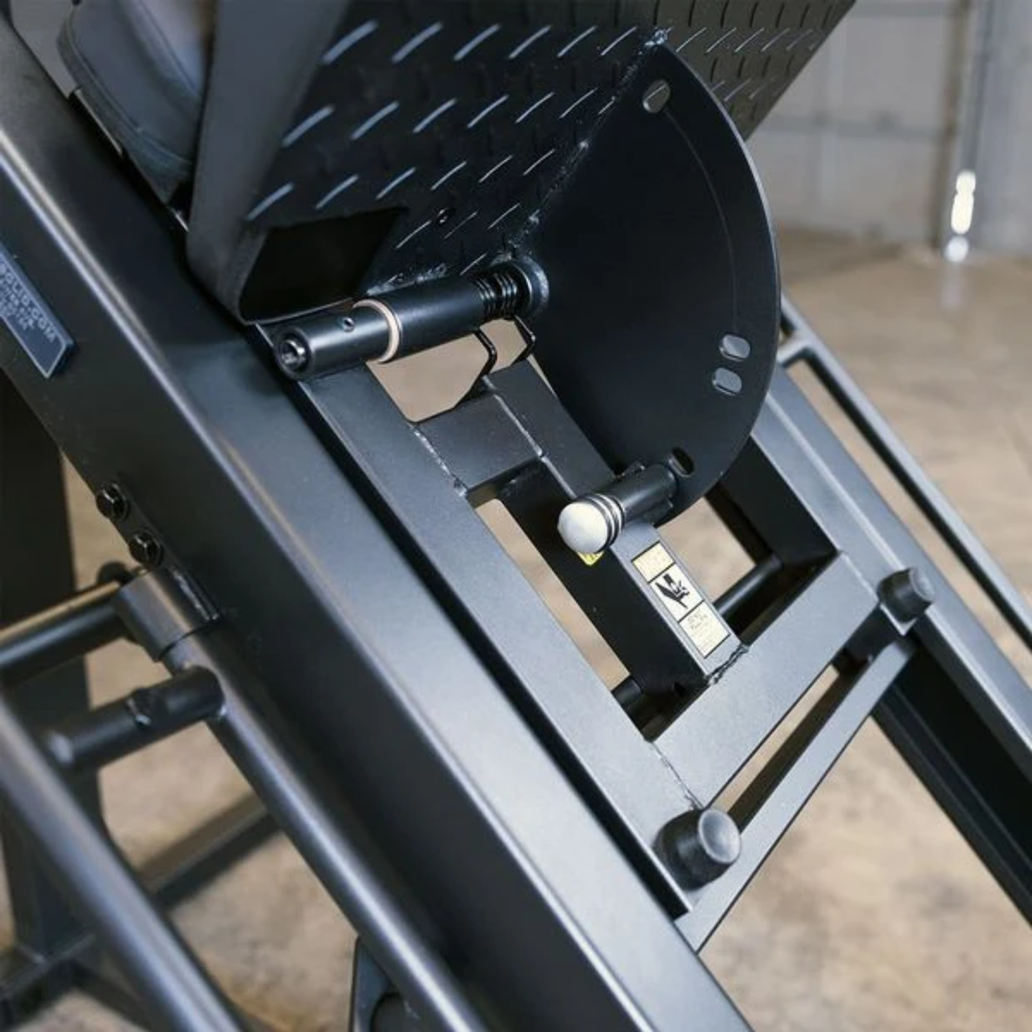 Body Solid Leg Press & Hack Squat (Black Finish)