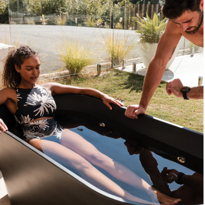 Kiva Käldr Ice Bath With 0.8hp Chiller