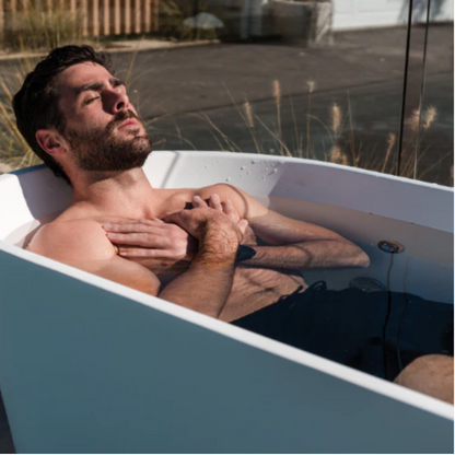 Kiva Käldr Ice Bath With 0.8hp Chiller