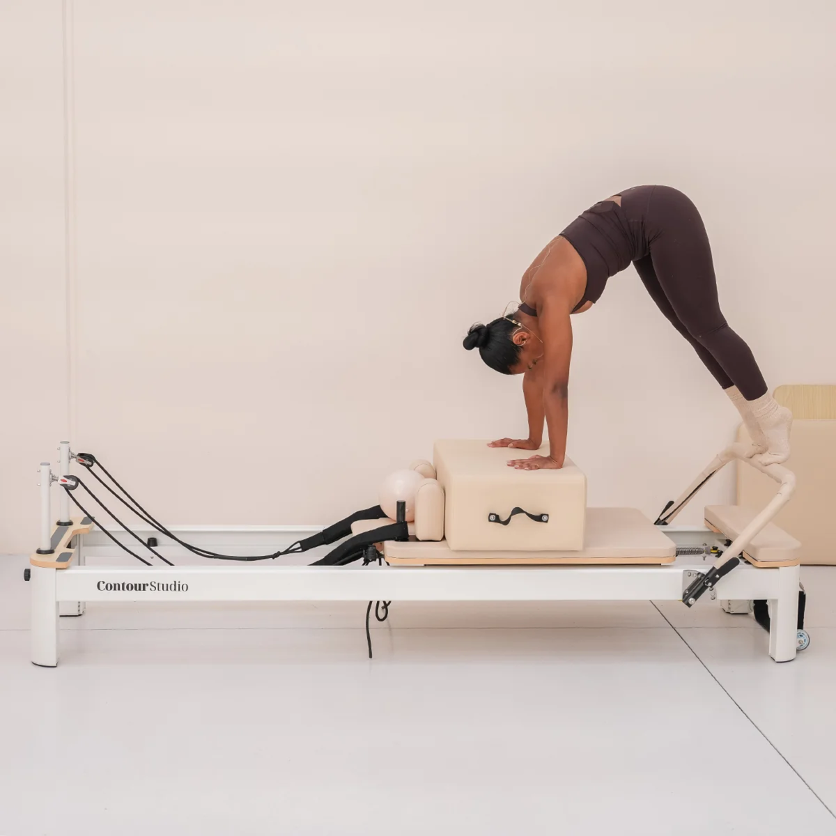 Contour Studio Commercial Pilates Reformer Bed Set (Beige)