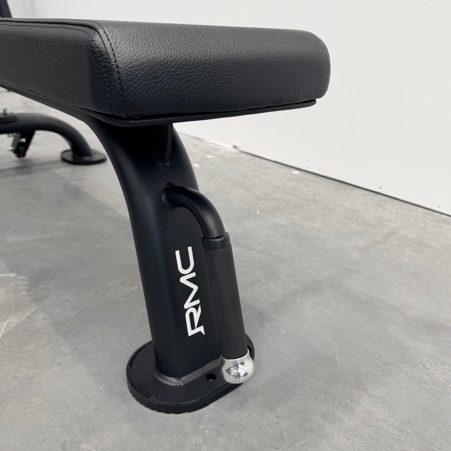RMC Blitz Series Commercial Flat Bench