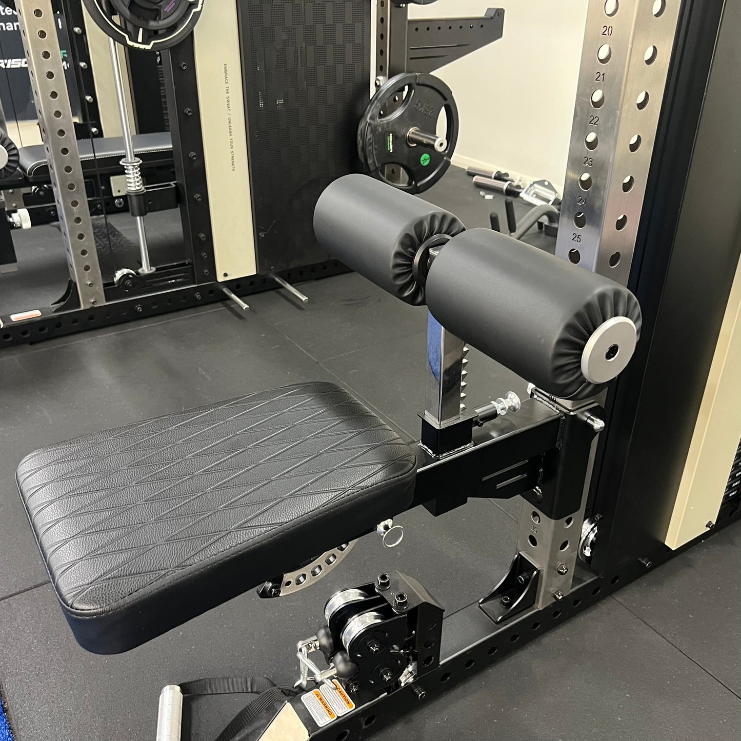 RMC GRAVIX Series Multi-function Lat Seat Attachment