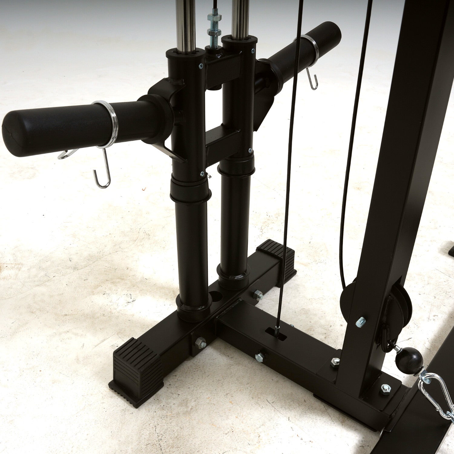 Plate loaded clearance high low pulley