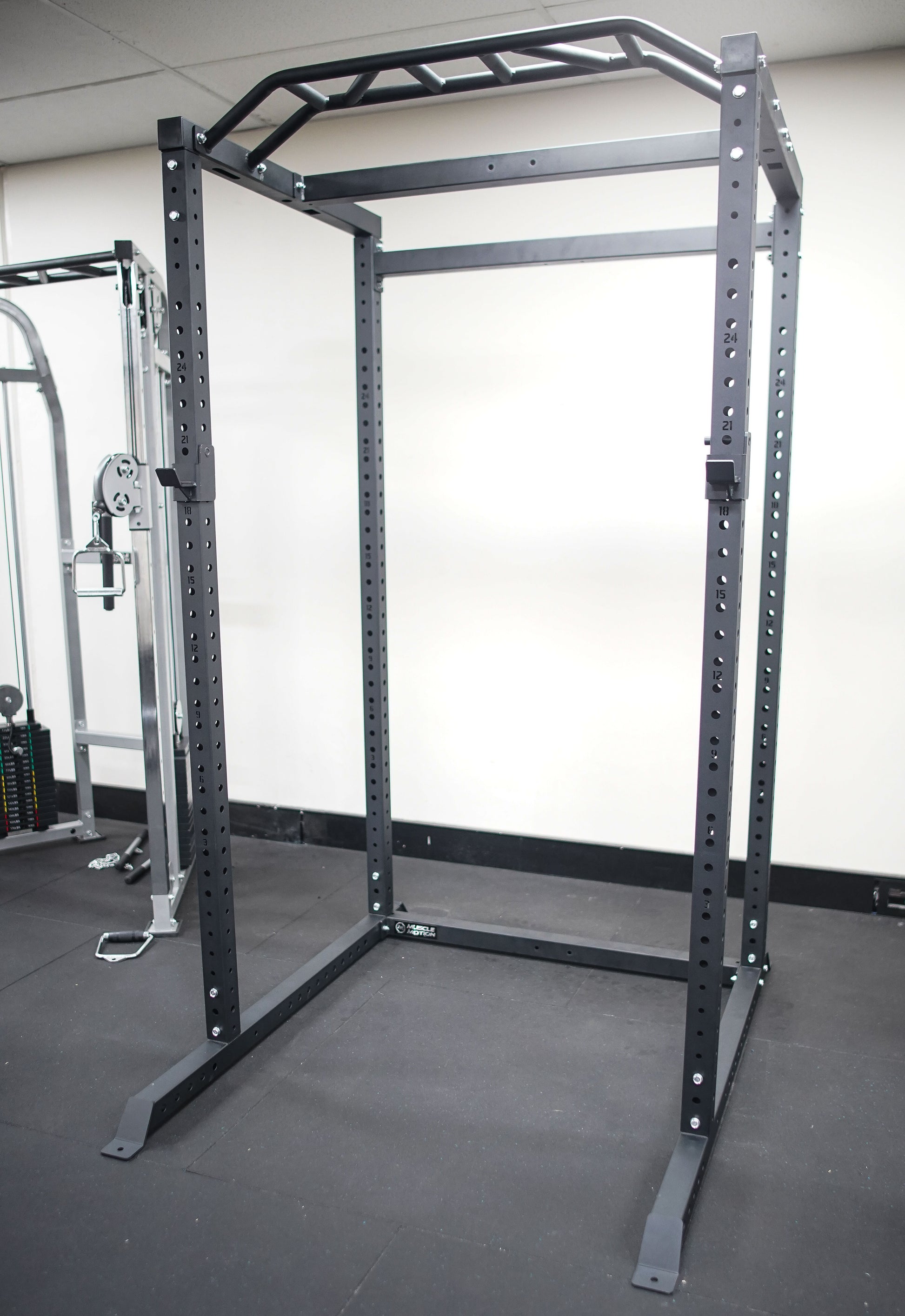 Muscle Motion Valor Modular Power Rack at GD - Main Image