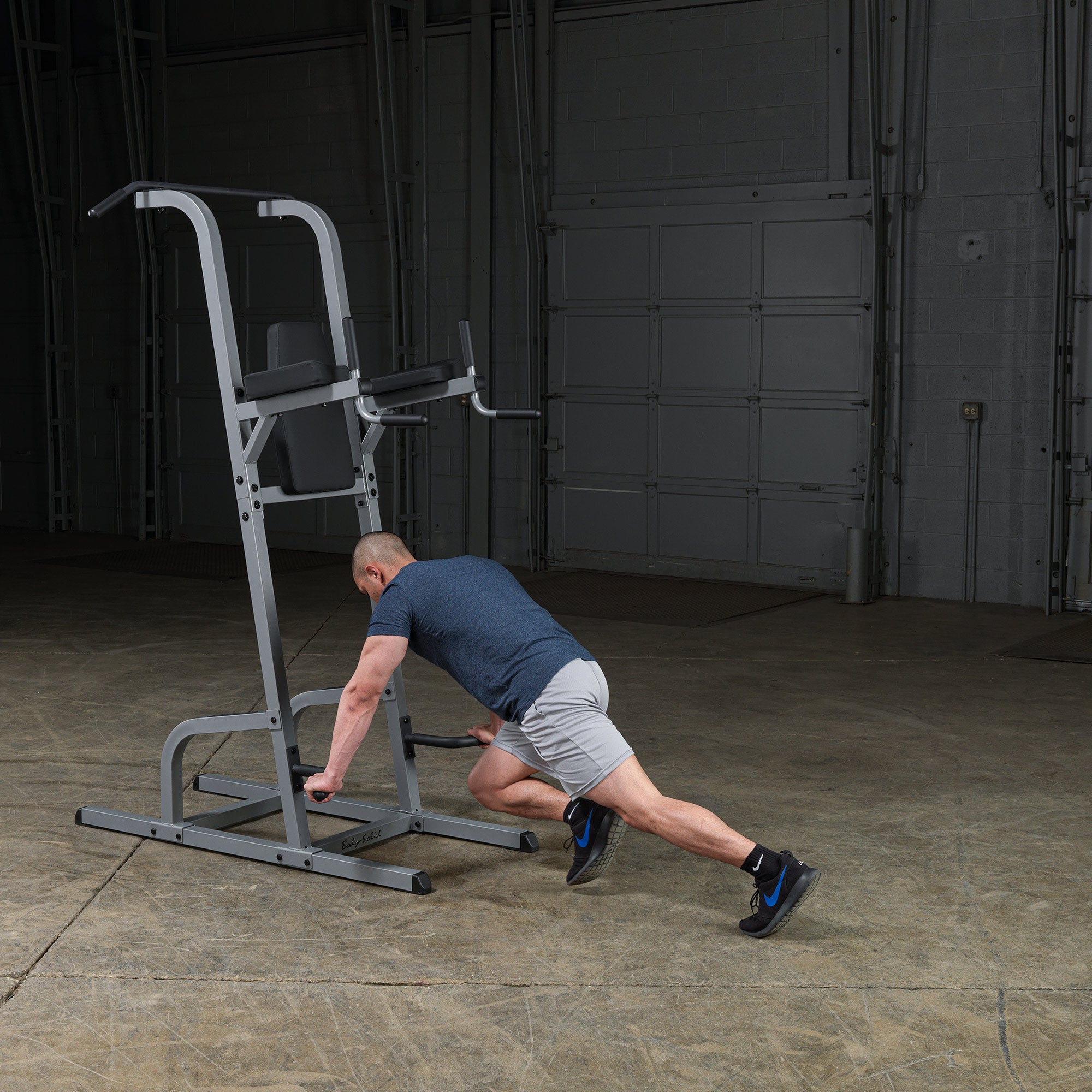 Body solid vertical knee raise dip pull discount up